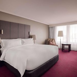 SUPERIOR ROOM King Bed