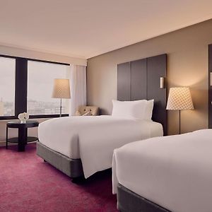 SUPERIOR ROOM Two Double Beds